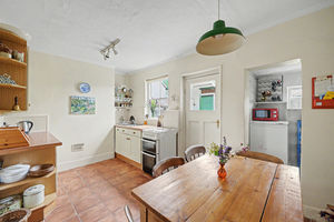 Breakfast kitchen, Walk-in-Pantry- click for photo gallery